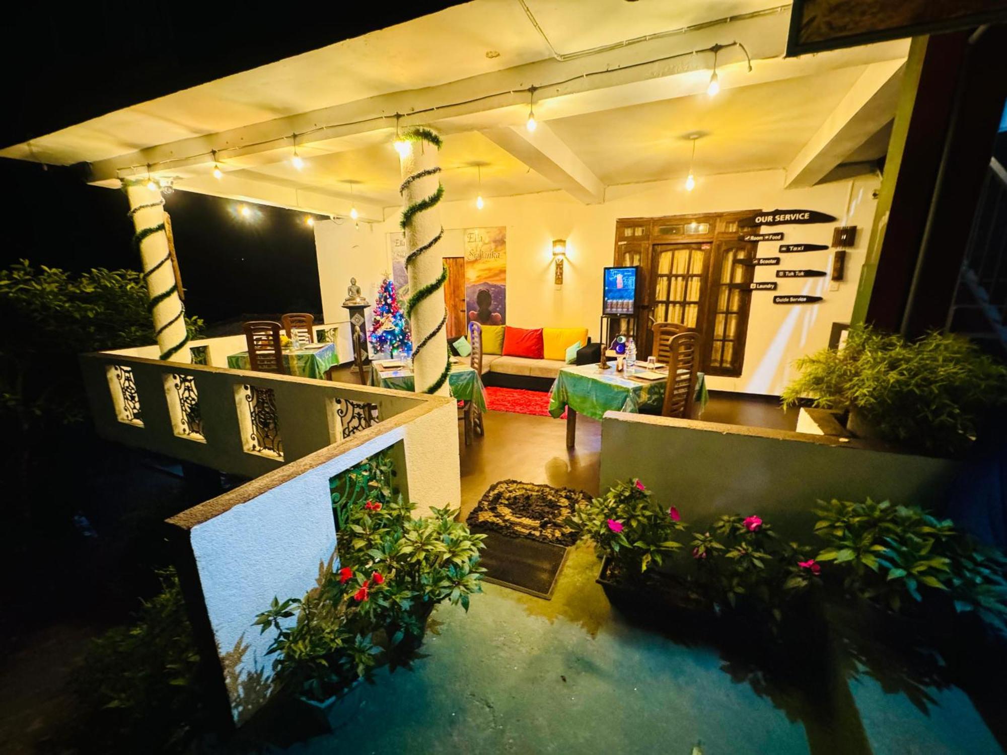 Rock Grand View Hotel เอลลา ภายนอก รูปภาพ